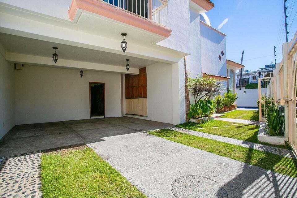 Villa España, photos 2