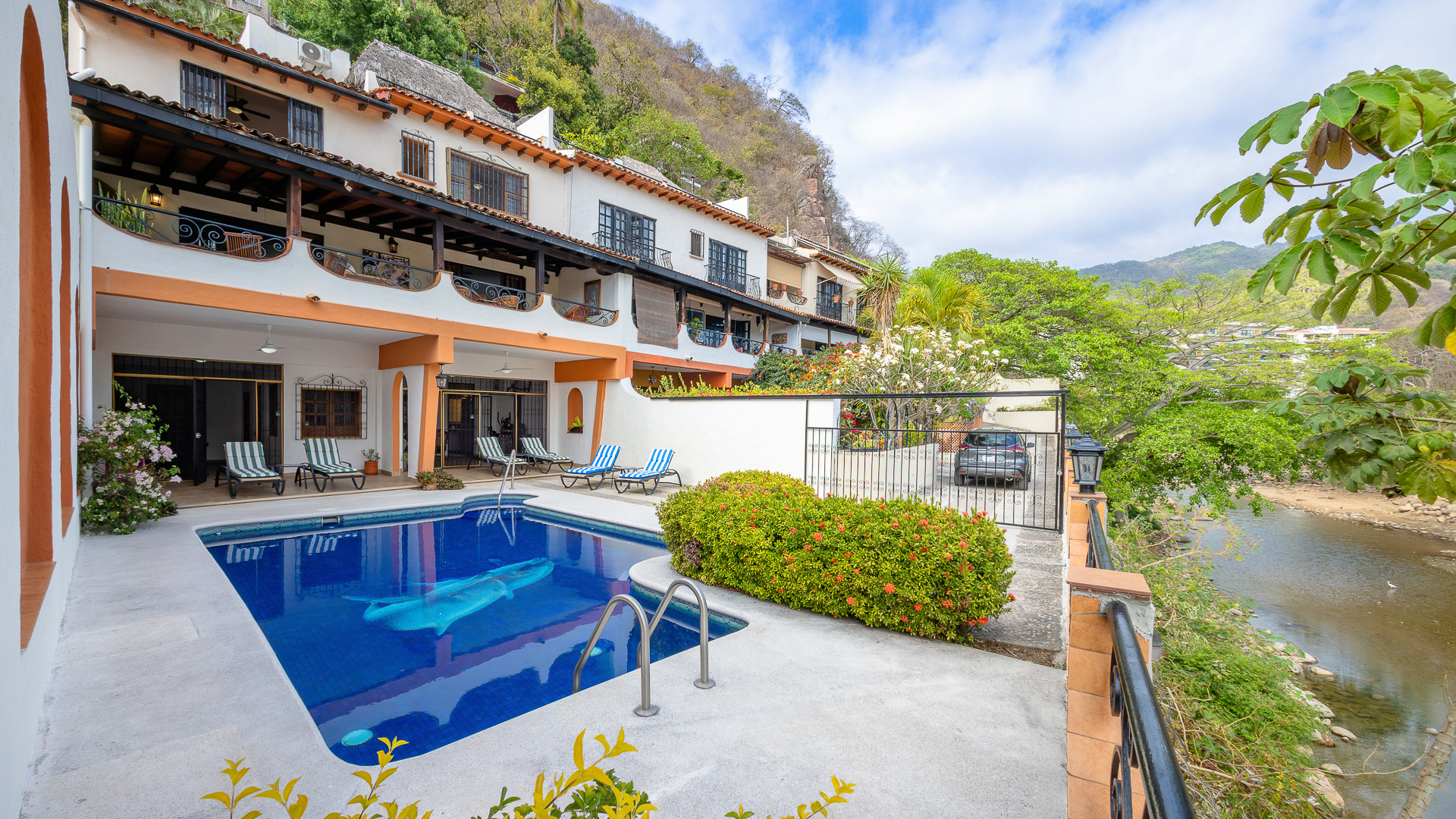 Villa Valentina, El Cerro