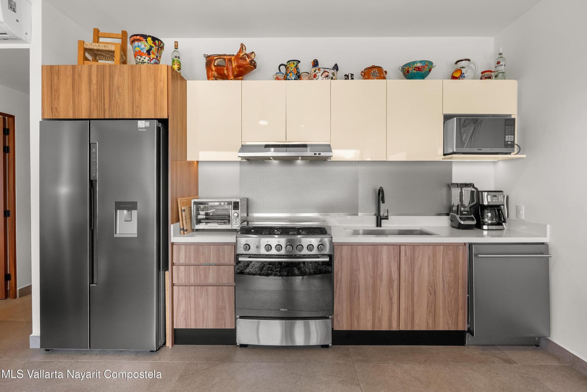 Oasis 207, photos 5