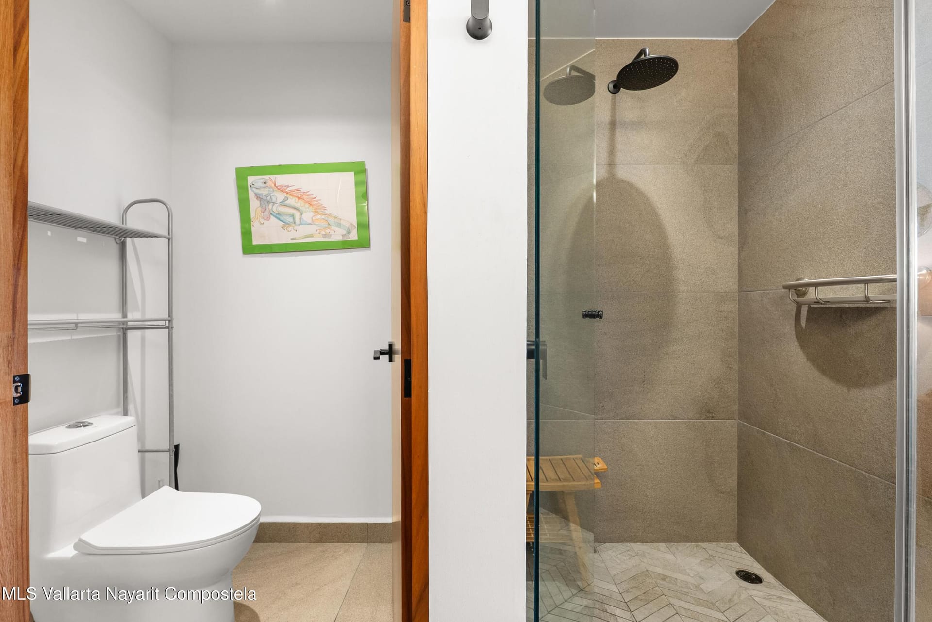Oasis 207, photos 9