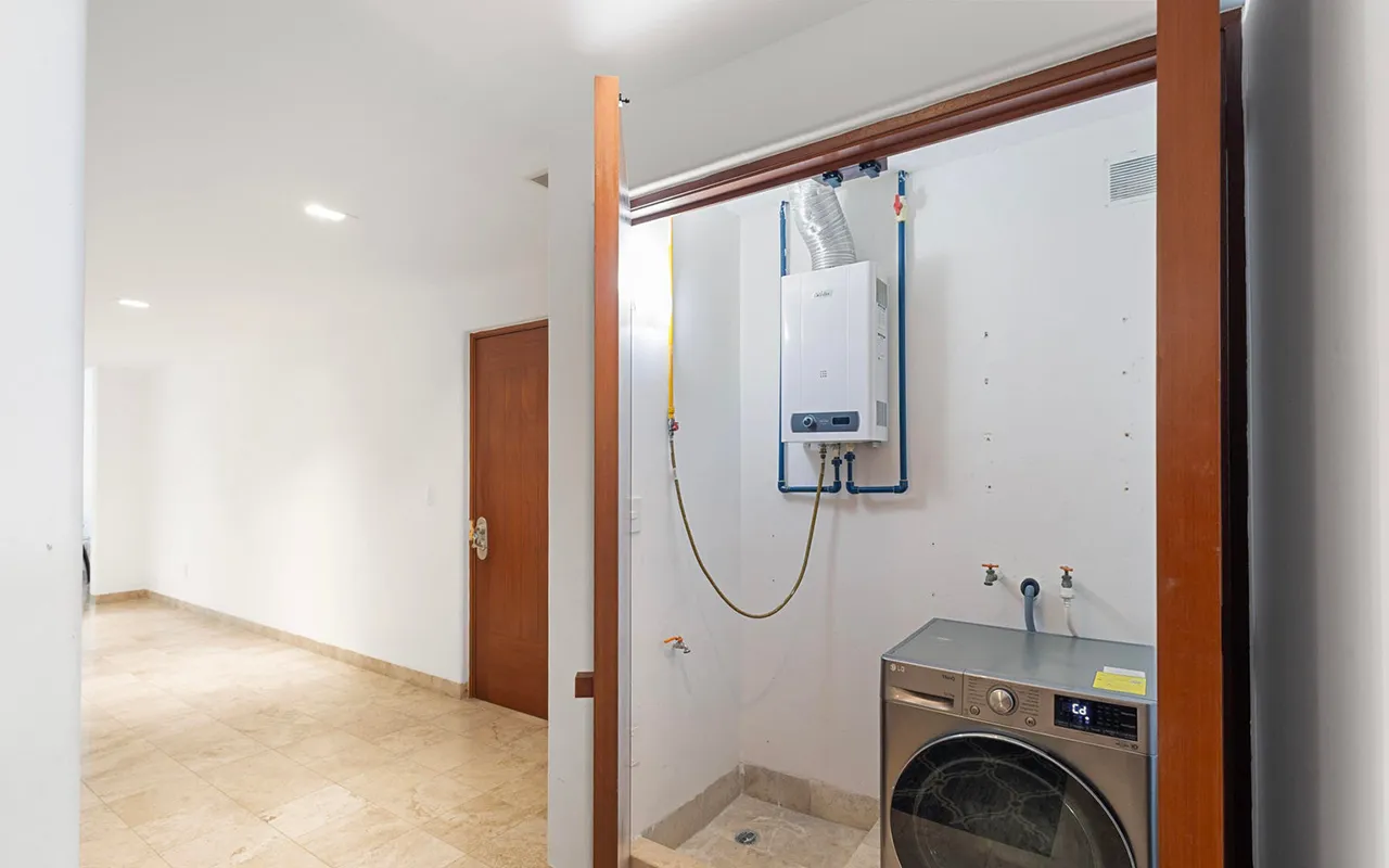 20251021053829868743000000-o