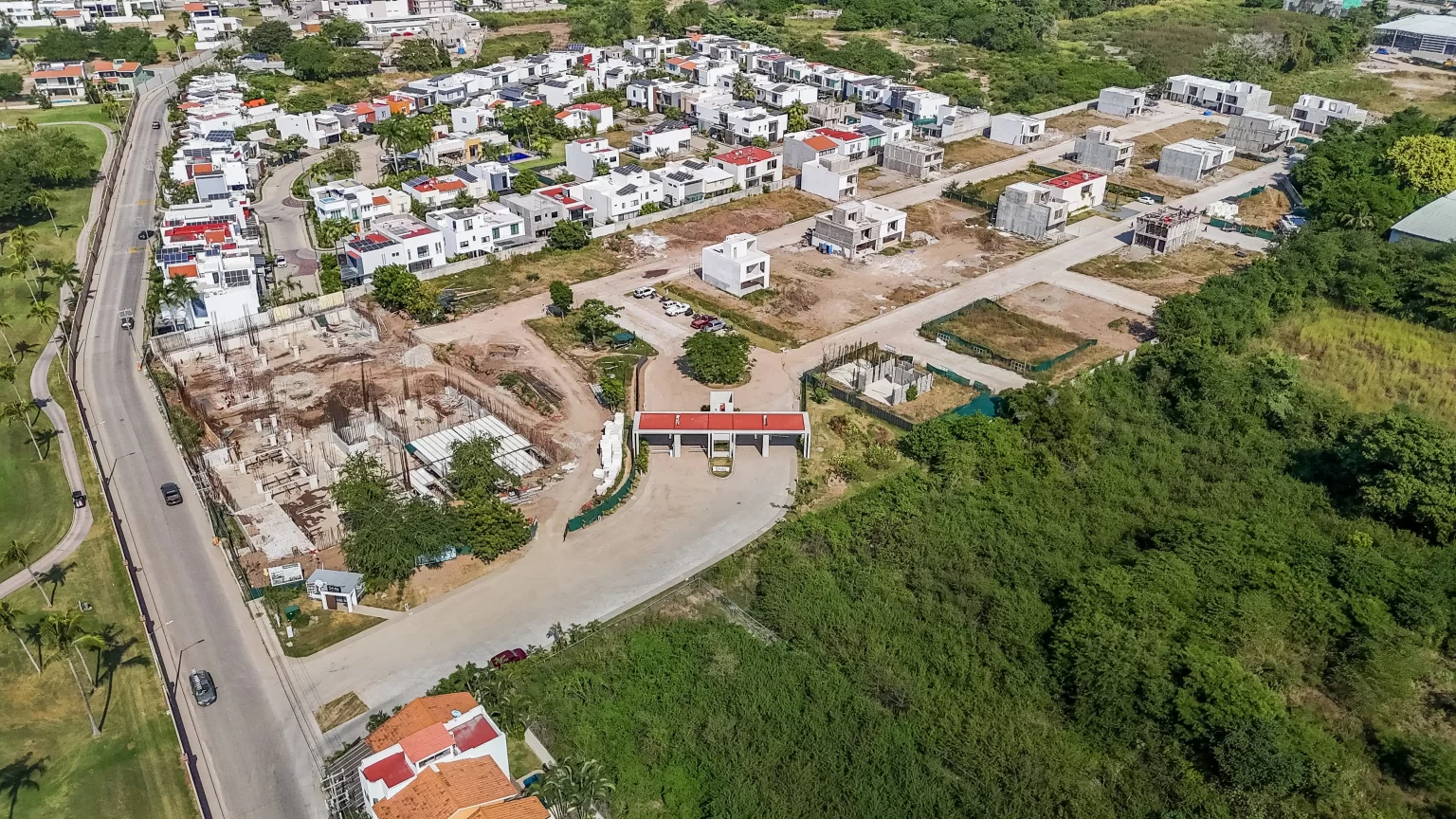 4-DJI_20251119114029_0014_D