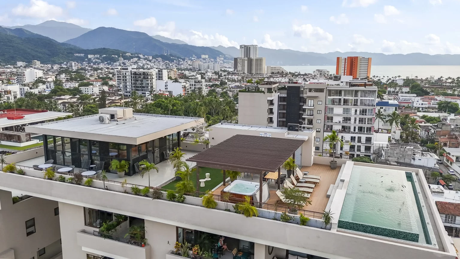 DJI_20251111072129_0181_D